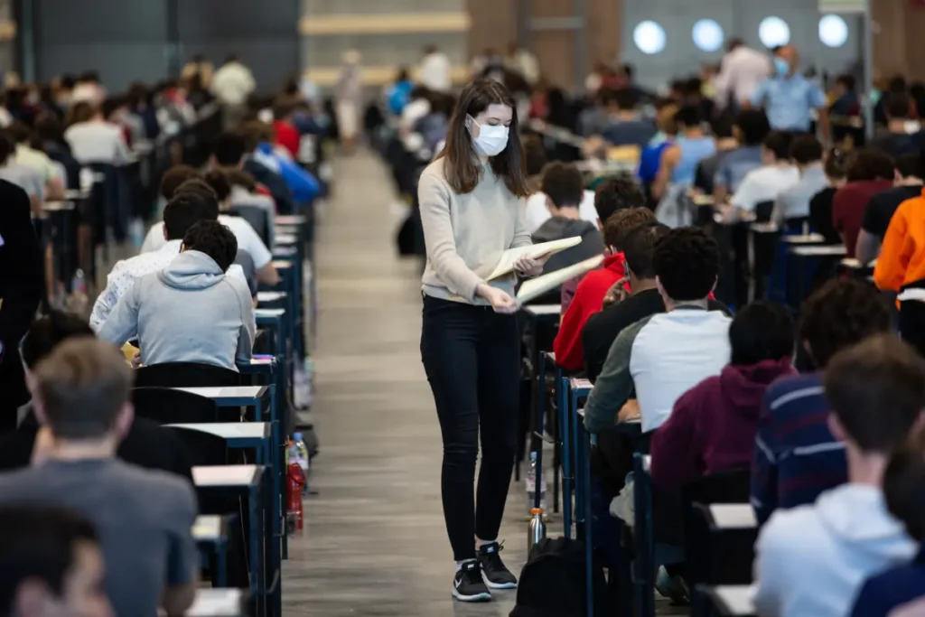 Apply For Sciences Po Emile Boutmy Scholarship 2025 [France]