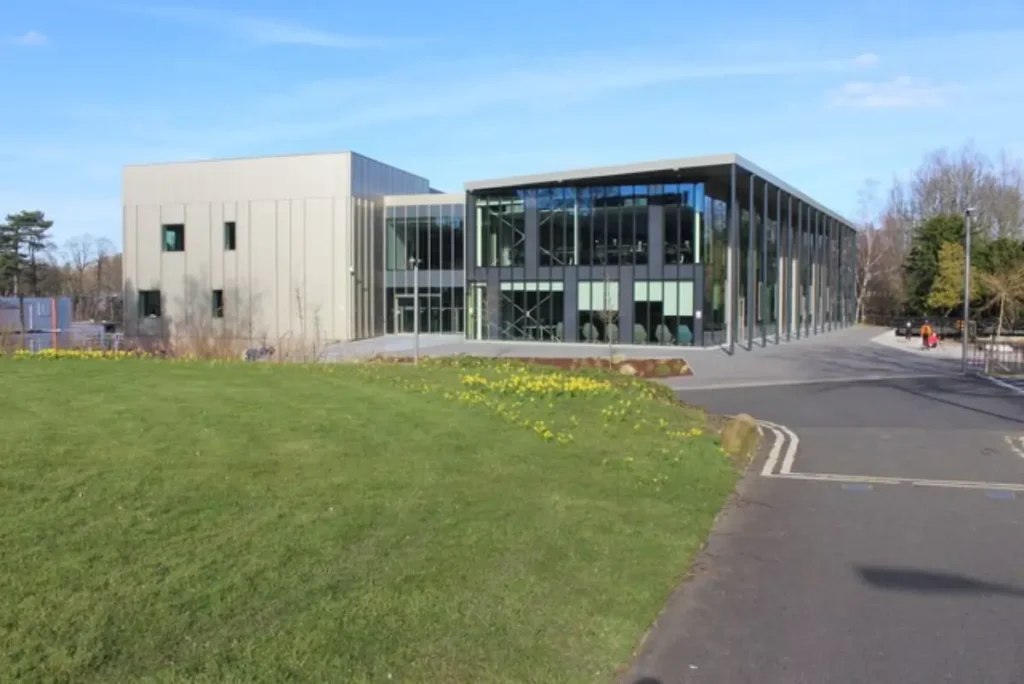 Heriot-Watt University scholarship