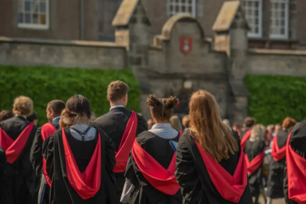 Apply for ServiceScape Scholarship